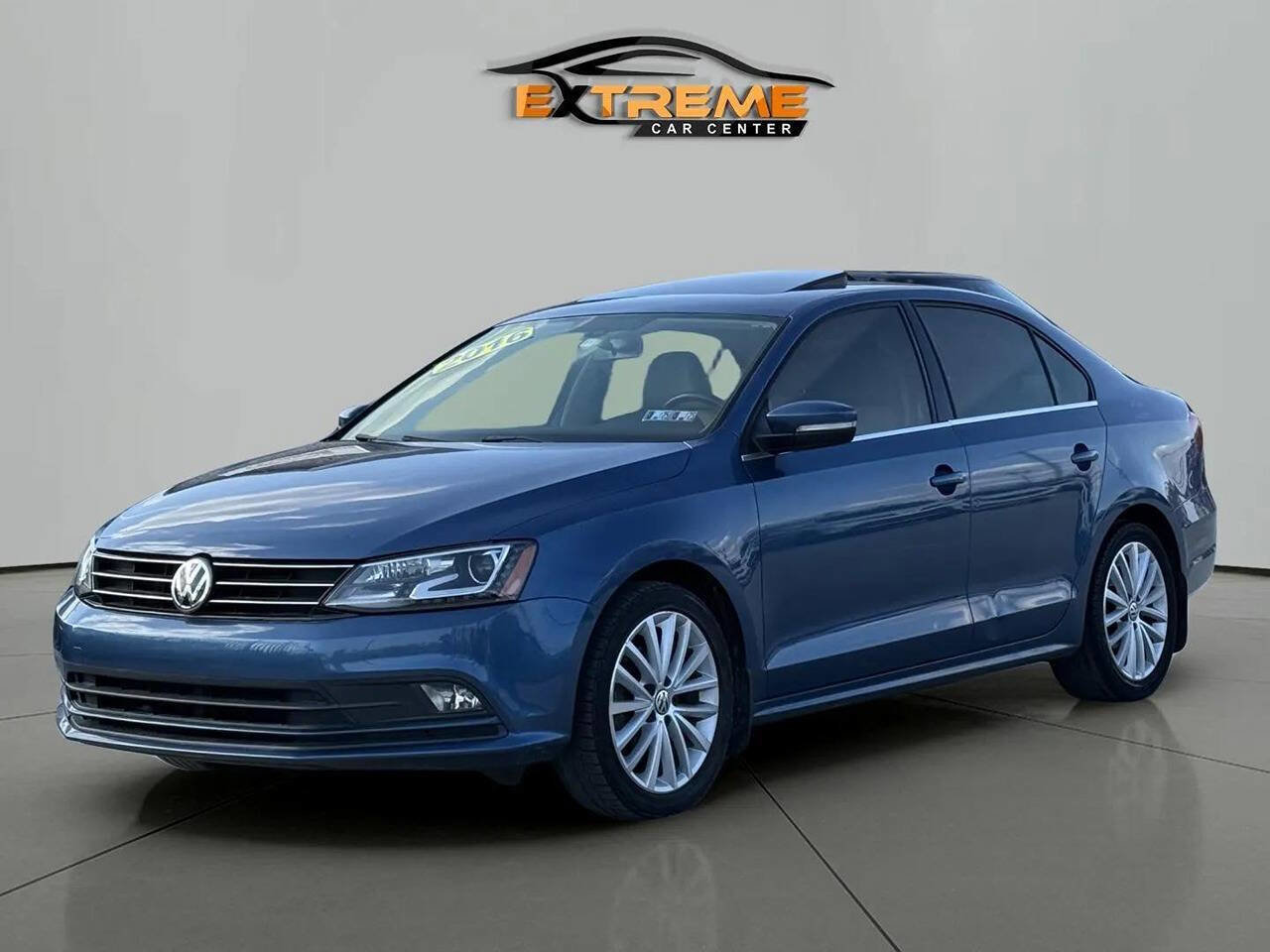 Used 2016 Volkswagen Jetta SEL image 2