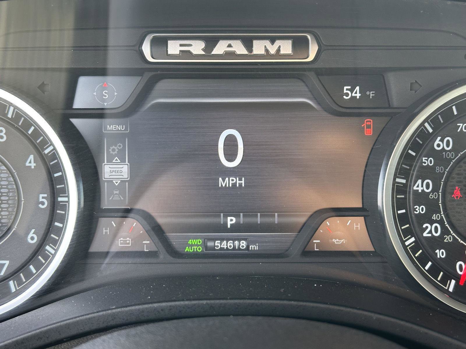 Used 2025 RAM 1500 Laramie image 27