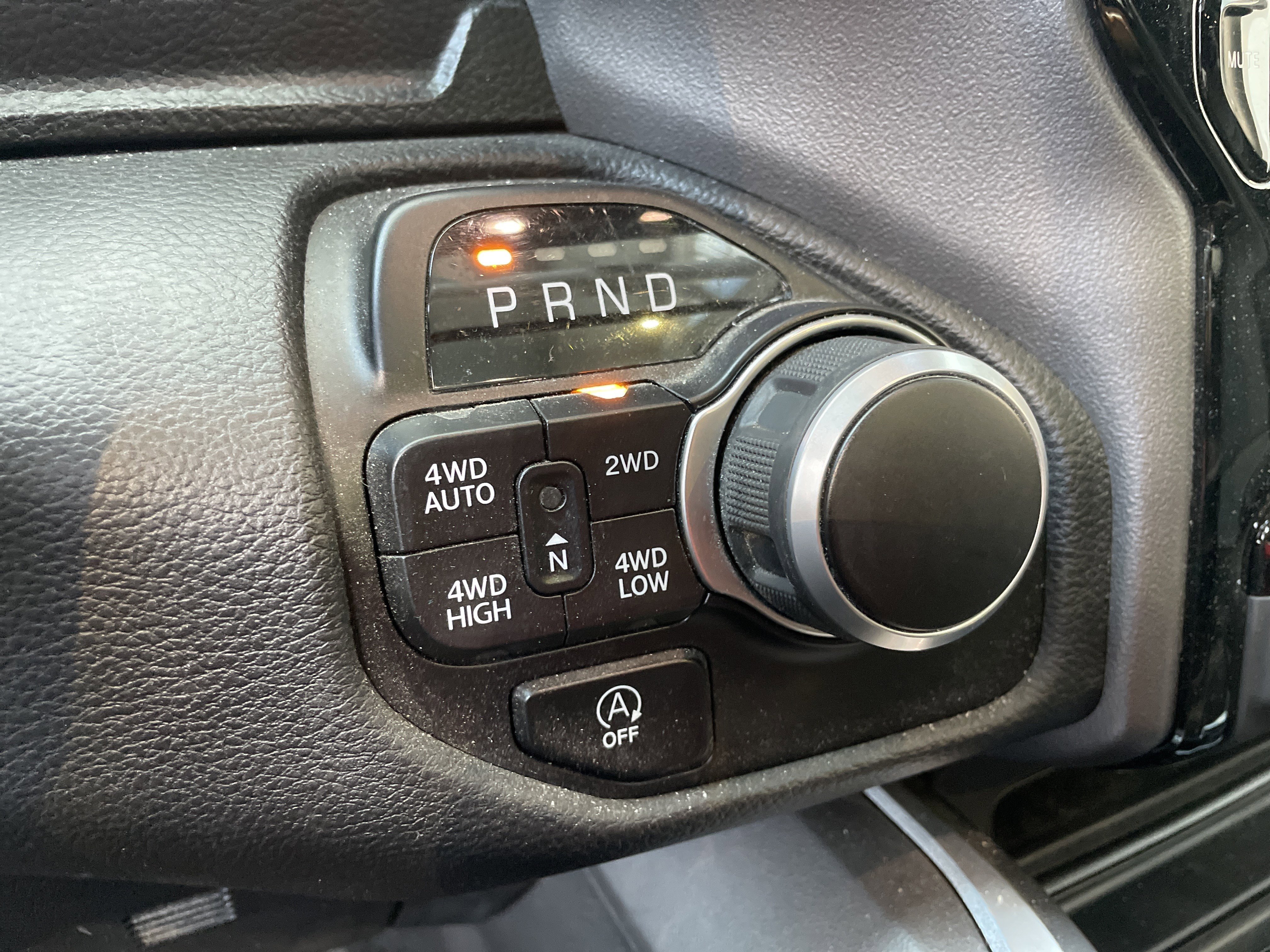 Used 2023 RAM 1500 Big Horn AWD/4WD image 29