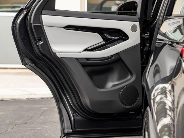 New 2026 Land Rover Range Rover Evoque Dynamic SE image 23