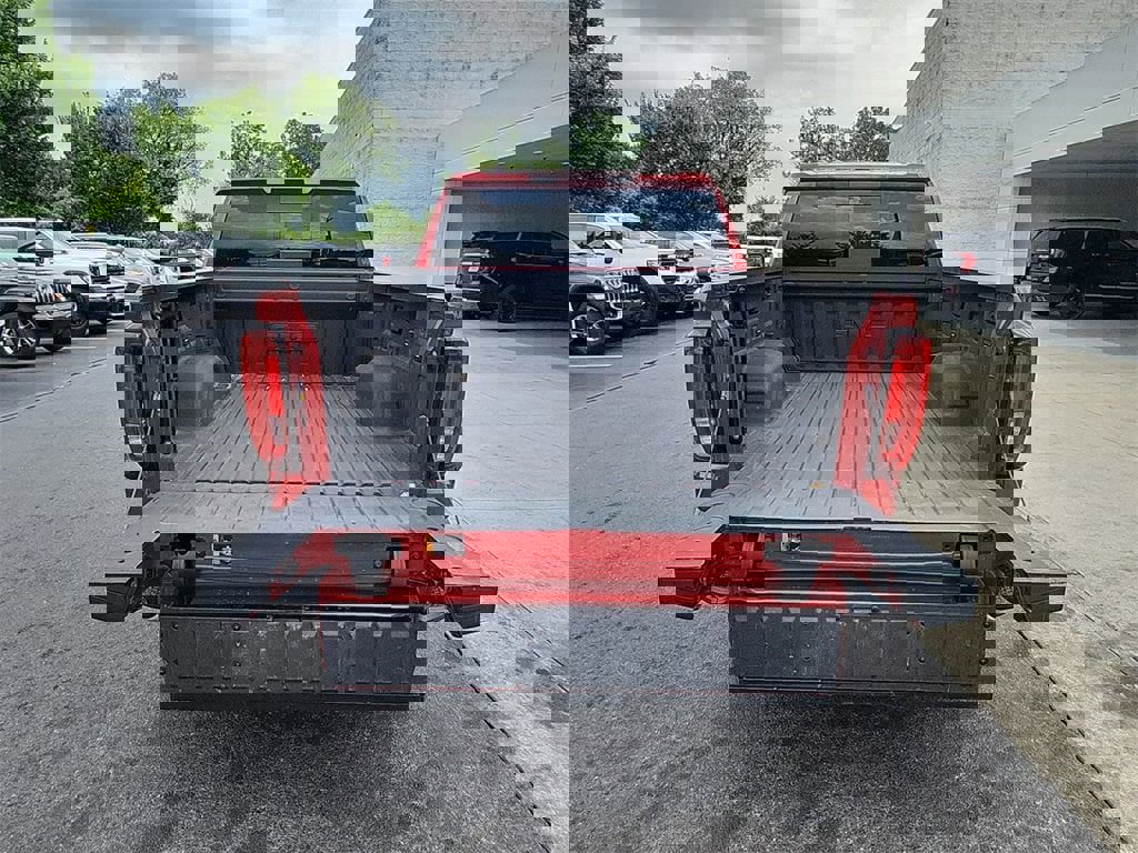 Certified 2022 GMC Sierra 1500 SLT w/ SLT Premium Plus Package image 28