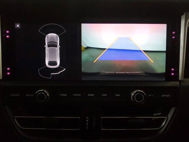 Used 2019 Porsche Macan image 21