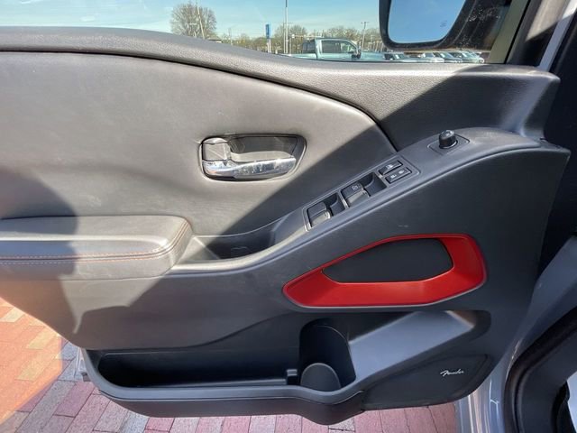 Used 2023 Nissan Frontier PRO-4X w/ Pro-4X Premium Package image 10