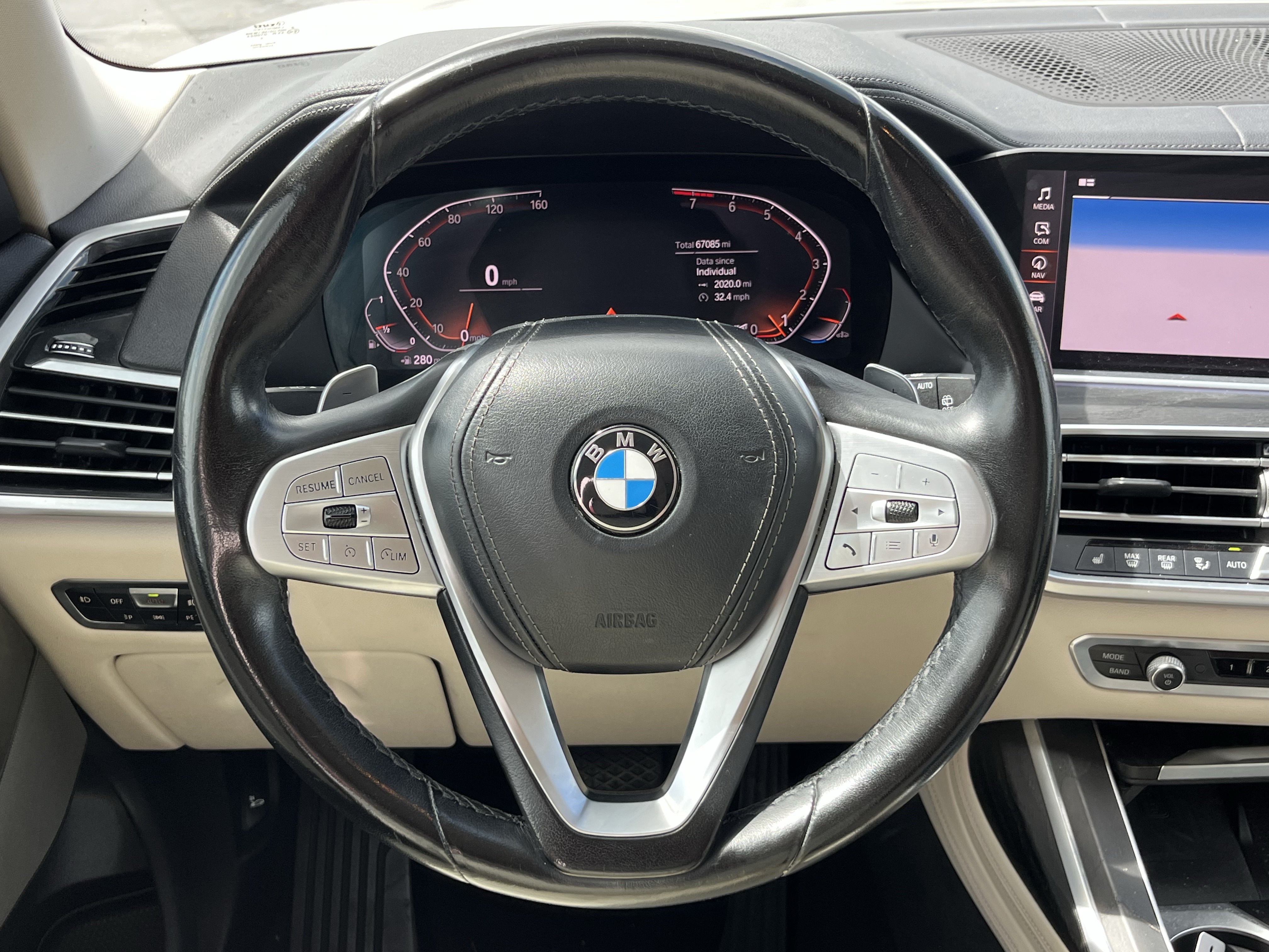 Used 2020 BMW X7 xDrive40i w/ Premium Package AWD/4WD image 23