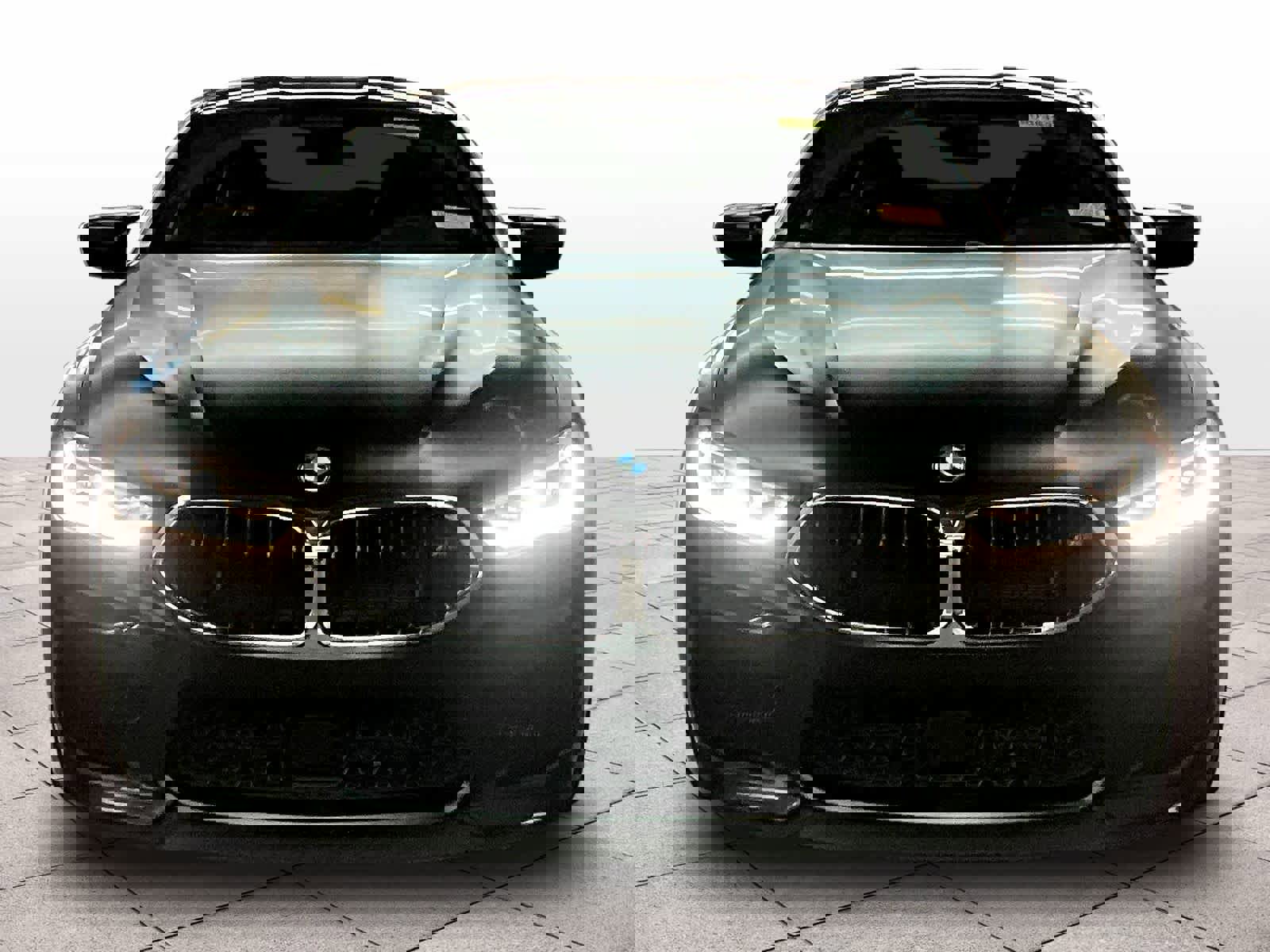 Used 2020 BMW M8 Coupe image 3