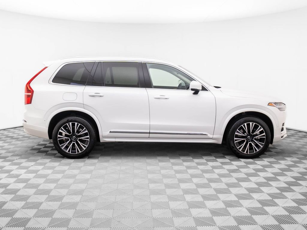 Used 2024 Volvo XC90 T8 Plus image 9