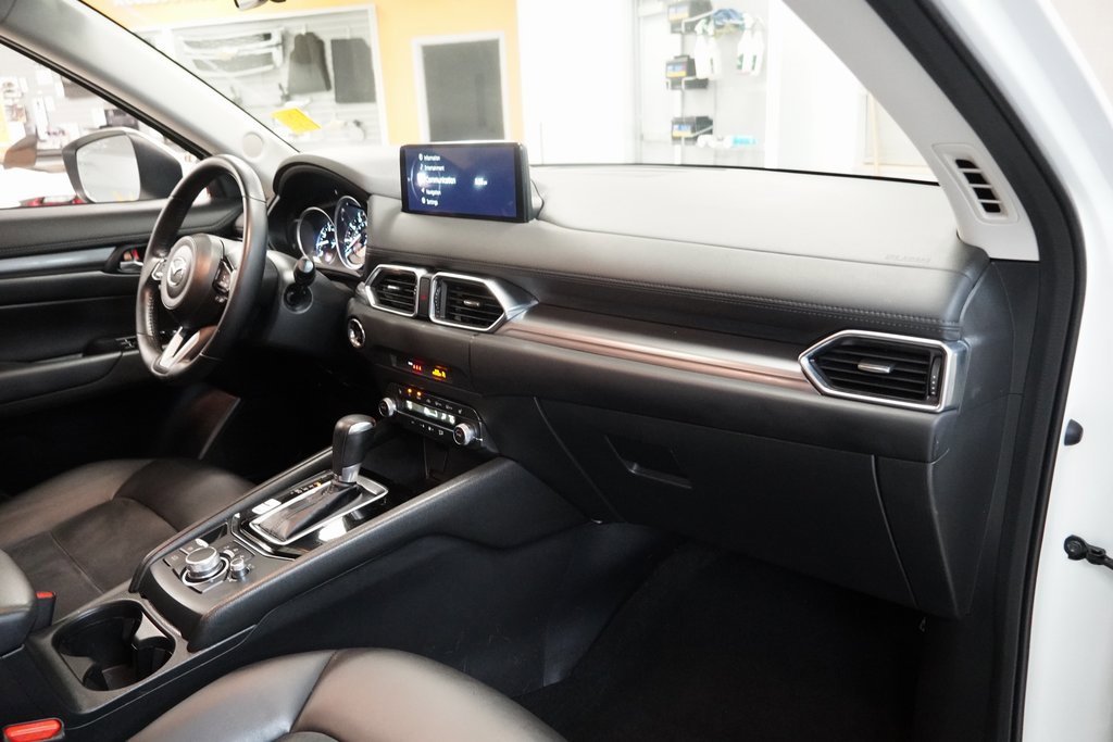 Used 2021 MAZDA CX-5 Touring image 32