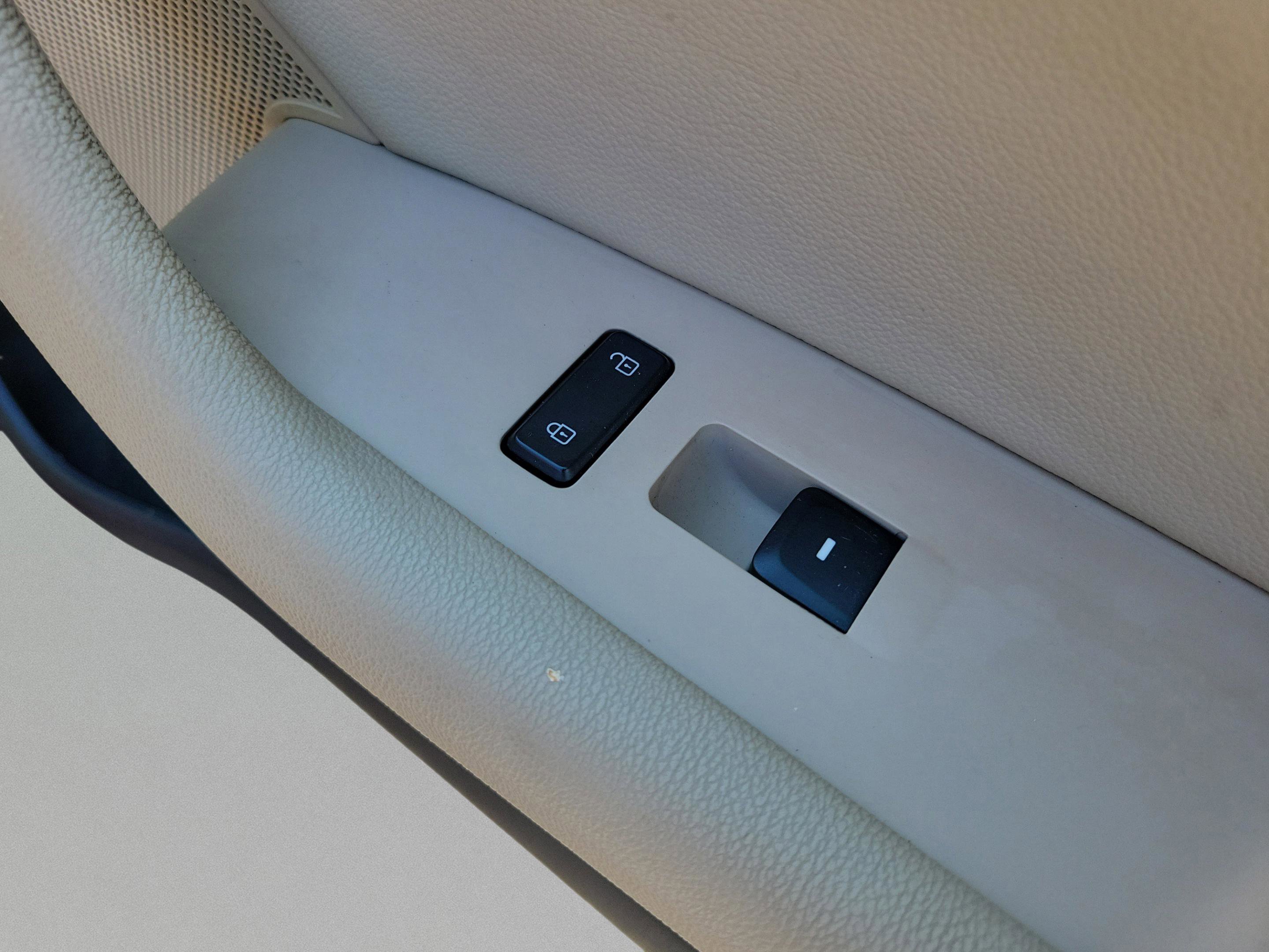 Used 2015 Hyundai Sonata SE w/ Option Group 09 image 17