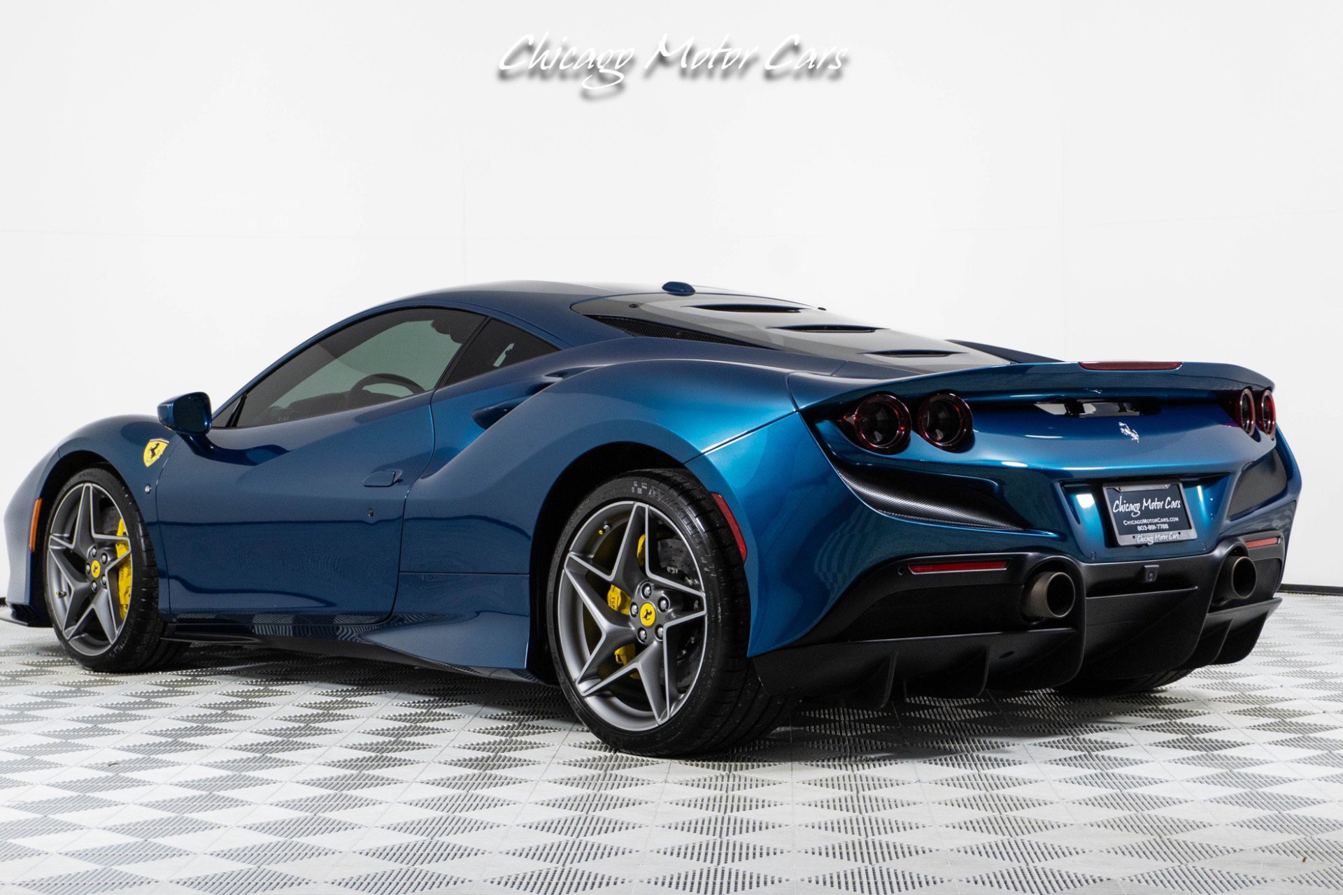 Used 2021 Ferrari F8 Tributo image 16