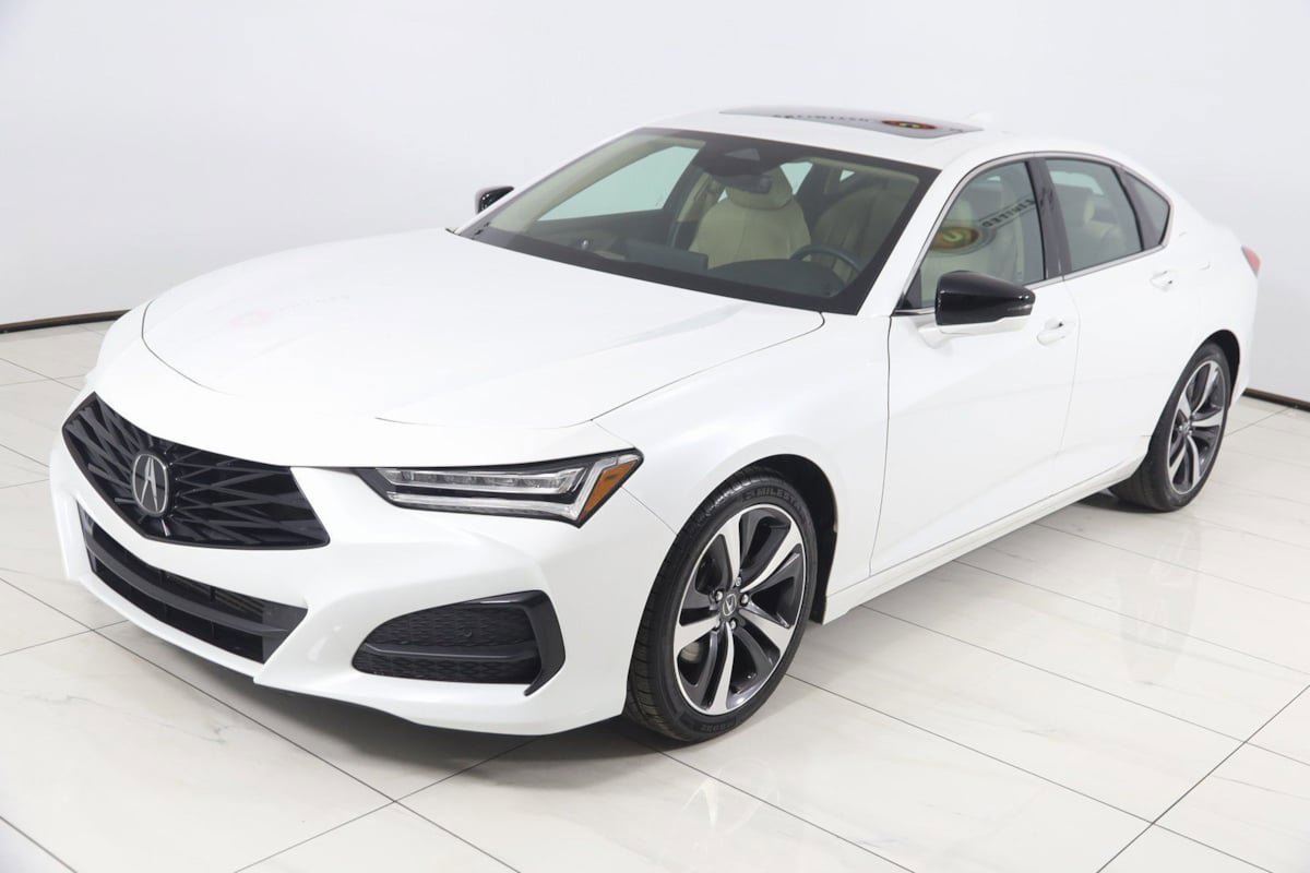 Used 2024 Acura TLX w/ Technology Package FWD image 3