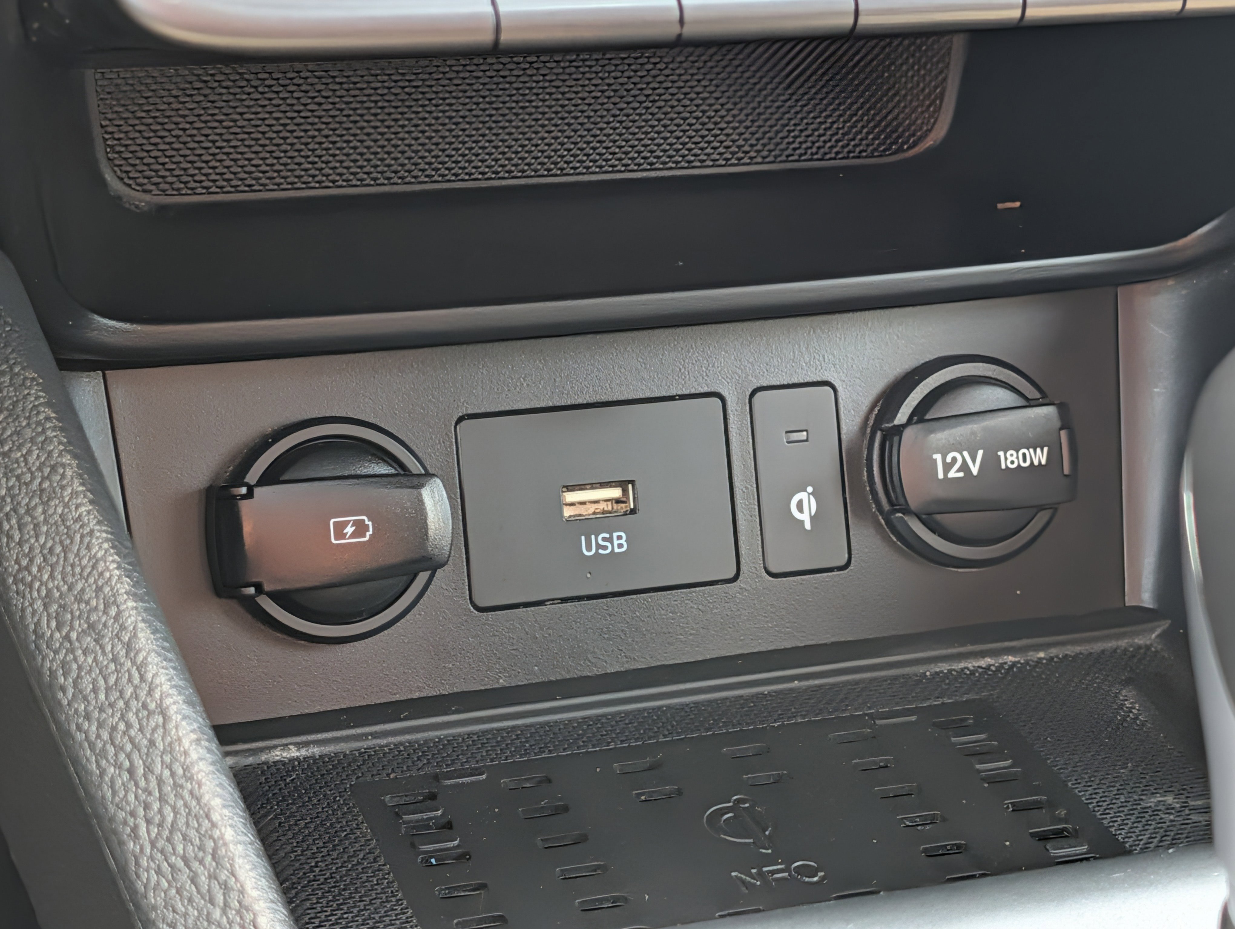 Used 2022 Hyundai Kona SEL w/ Convenience Package FWD image 29