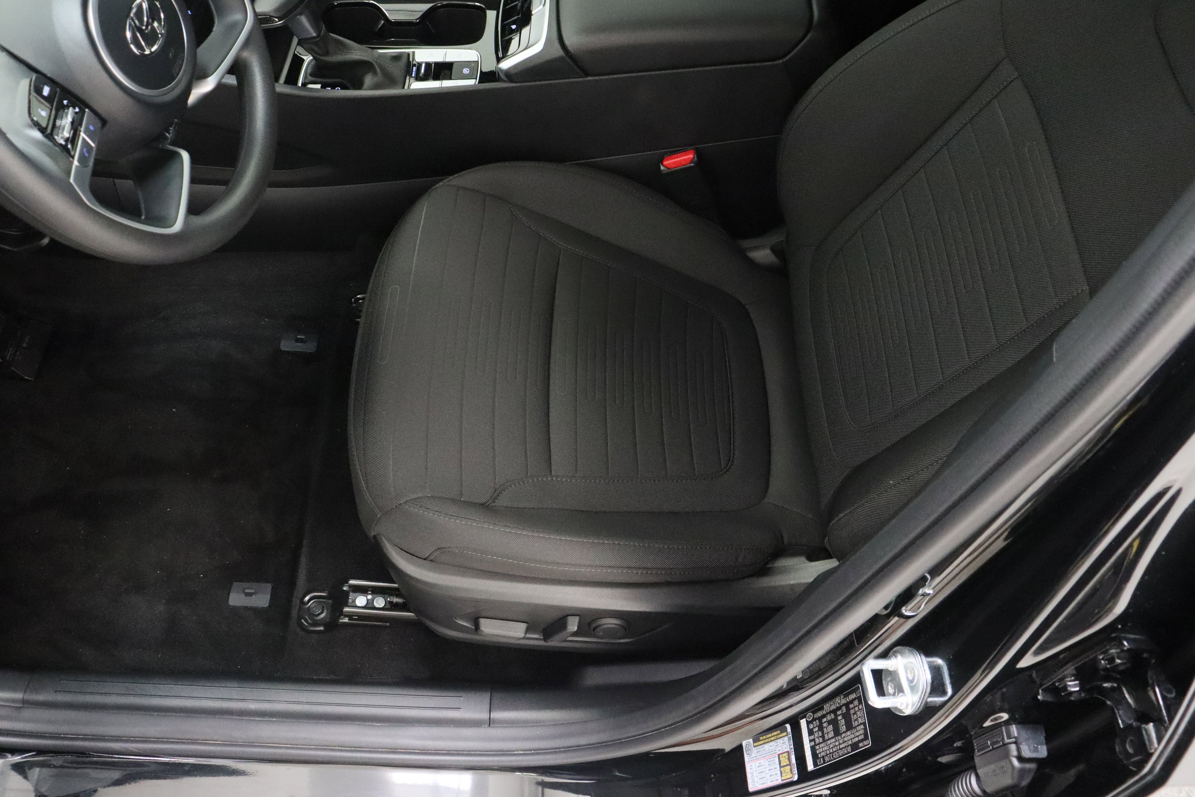 Used 2024 Hyundai Santa Cruz SEL w/ Activity Package FWD image 15