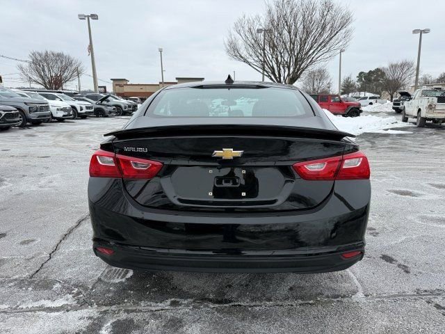 Used 2022 Chevrolet Malibu LS image 5