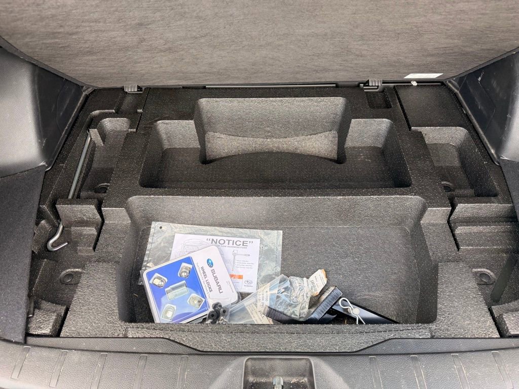 Used 2018 Subaru Forester 2.5i Touring AWD/4WD image 40