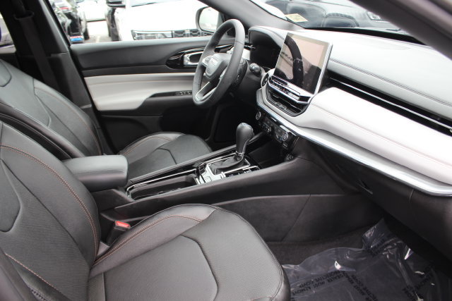 Used 2023 Jeep Compass Limited w/ Elite Group AWD/4WD image 40