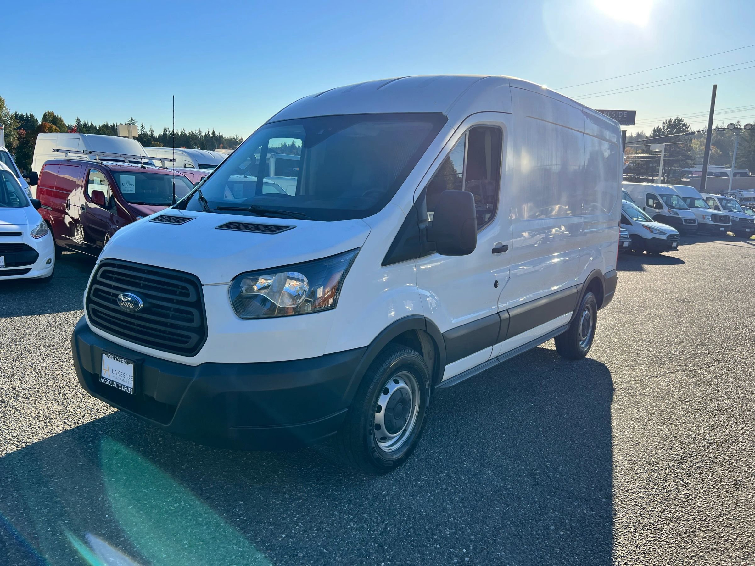 Used 2018 Ford Transit 250 Medium Roof w/Sliding Side Doo image 1