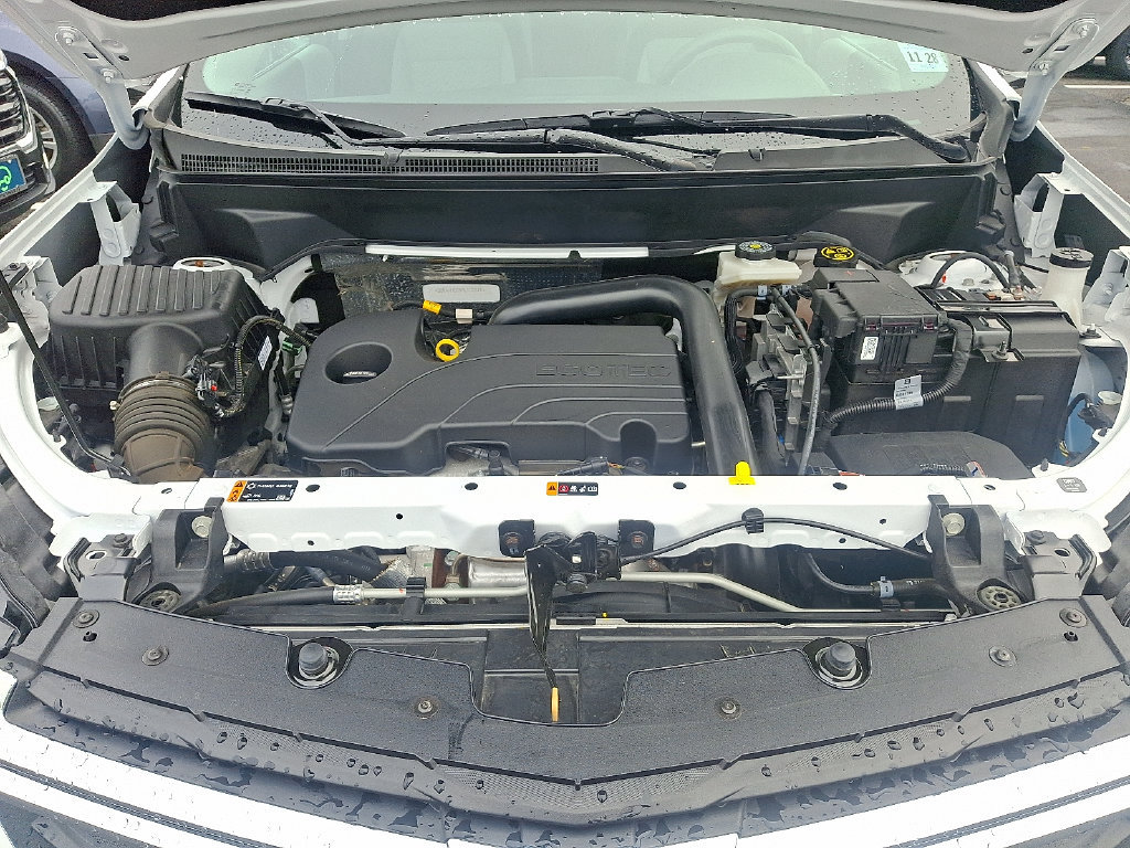 Certified 2024 Chevrolet Equinox LS w/ Driver Confidence II Package FWD image 28
