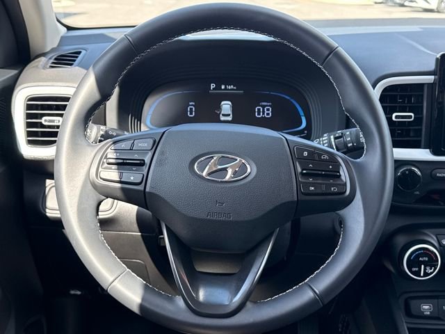 Certified 2023 Hyundai Venue Limited image 14