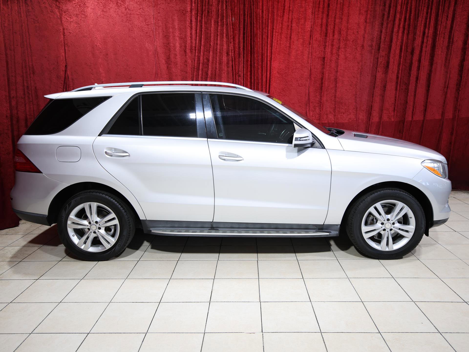 Used 2015 Mercedes-Benz ML 250 BlueTEC 4MATIC image 8