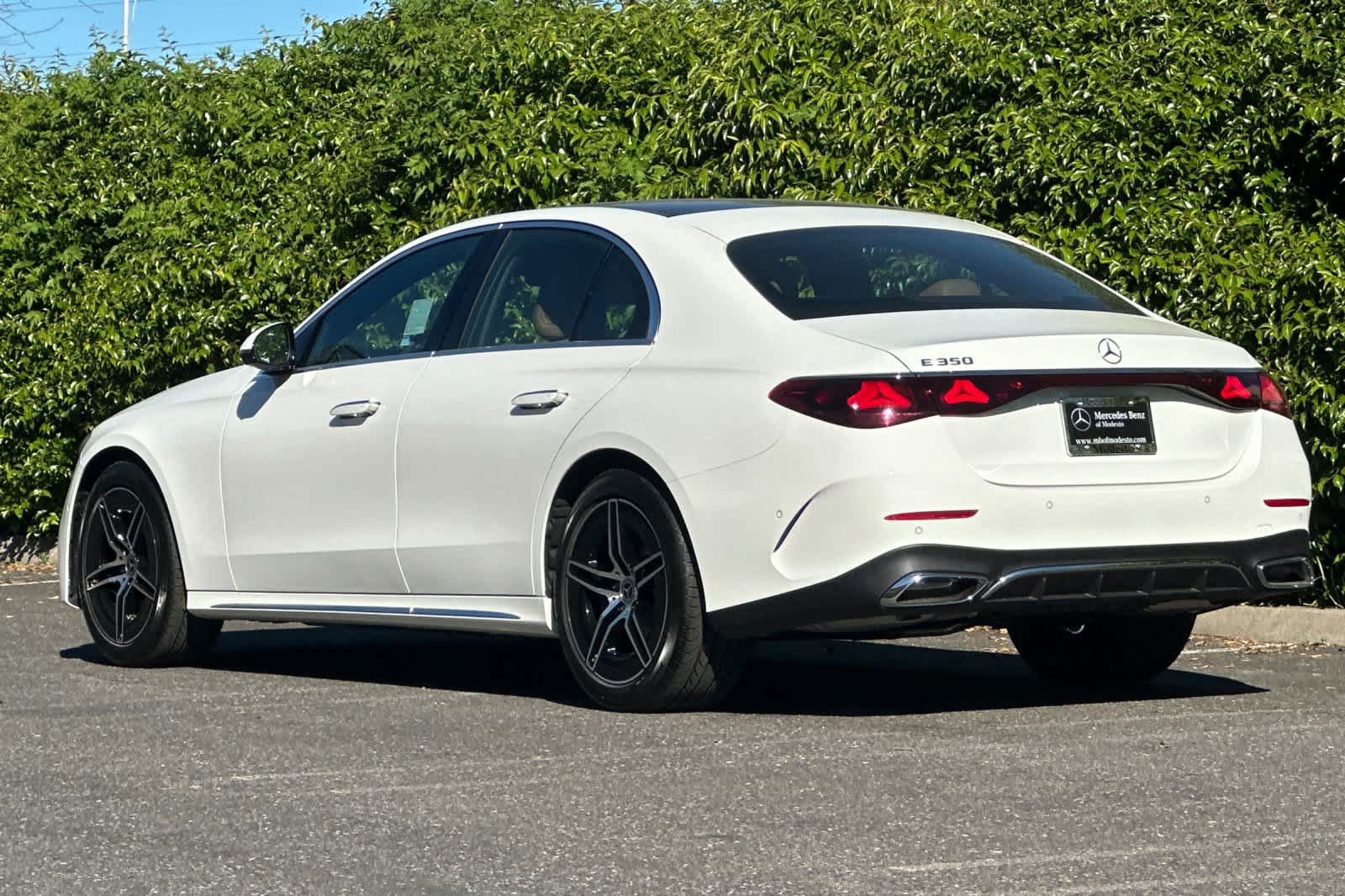 New 2026 Mercedes-Benz E 350 Sedan image 5