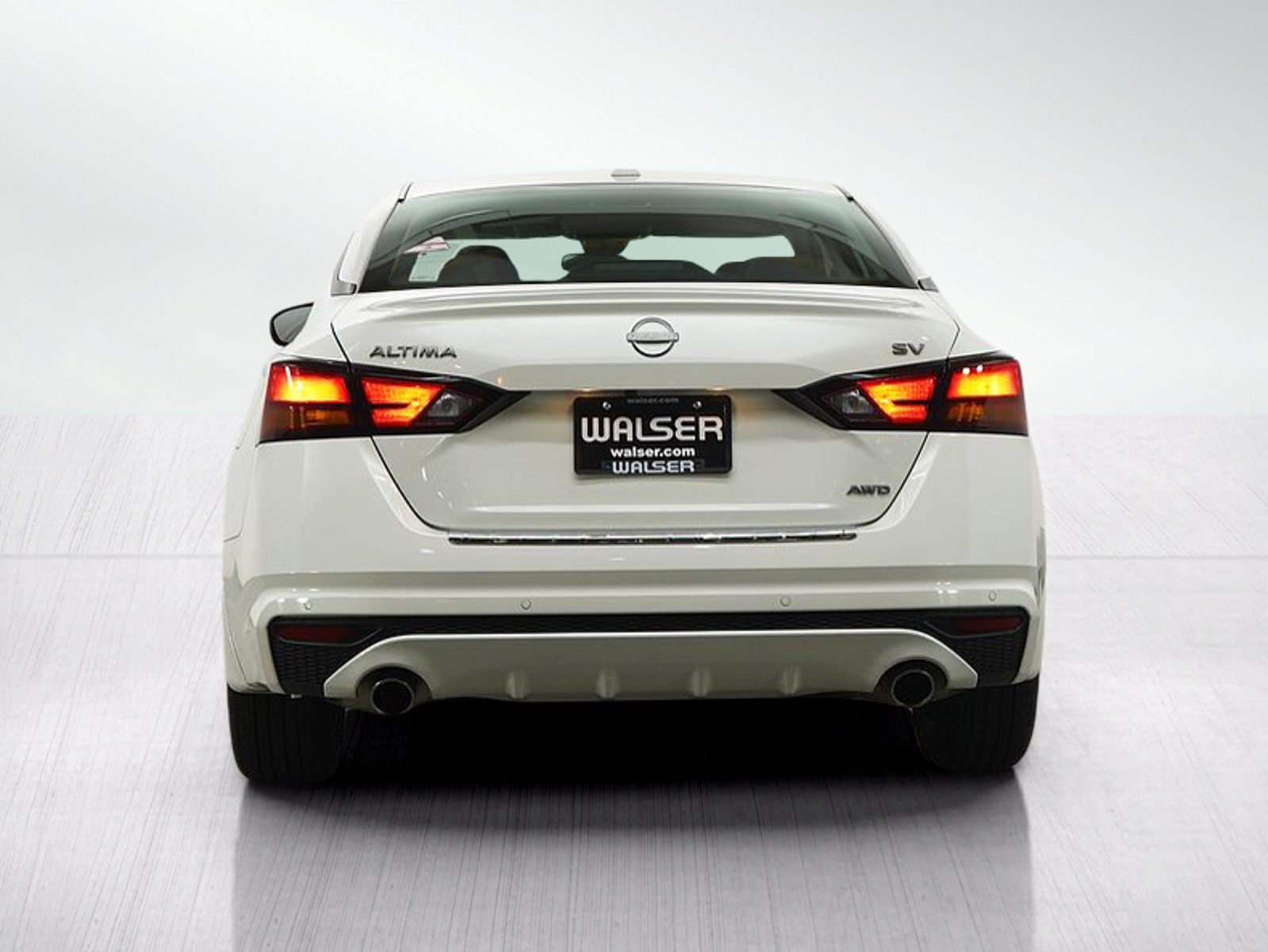 Used 2023 Nissan Altima 2.5 SV w/ SV Premium Package AWD/4WD image 4