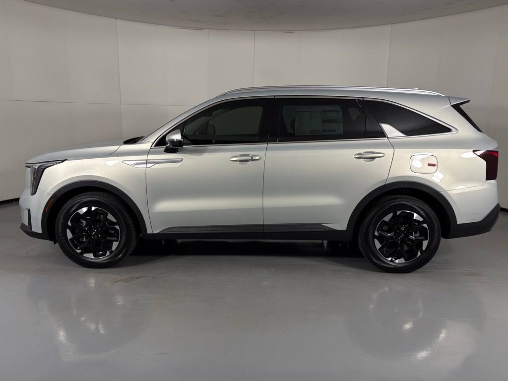 New 2026 Kia Sorento S image 5