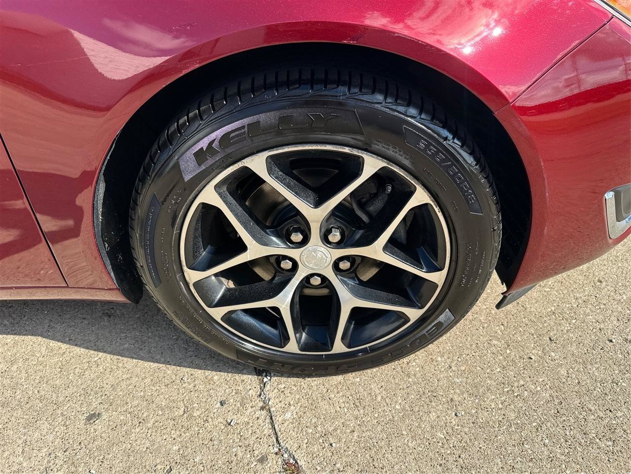 Used 2017 Buick Regal Sport Touring FWD image 26