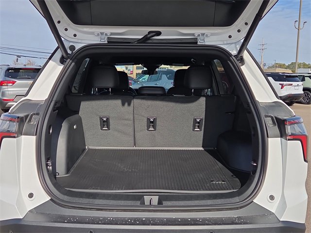 New 2026 Chevrolet Equinox LT w/ Convenience Package II image 15