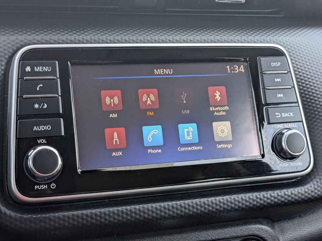 Used 2025 Nissan Kicks Play S FWD image 18