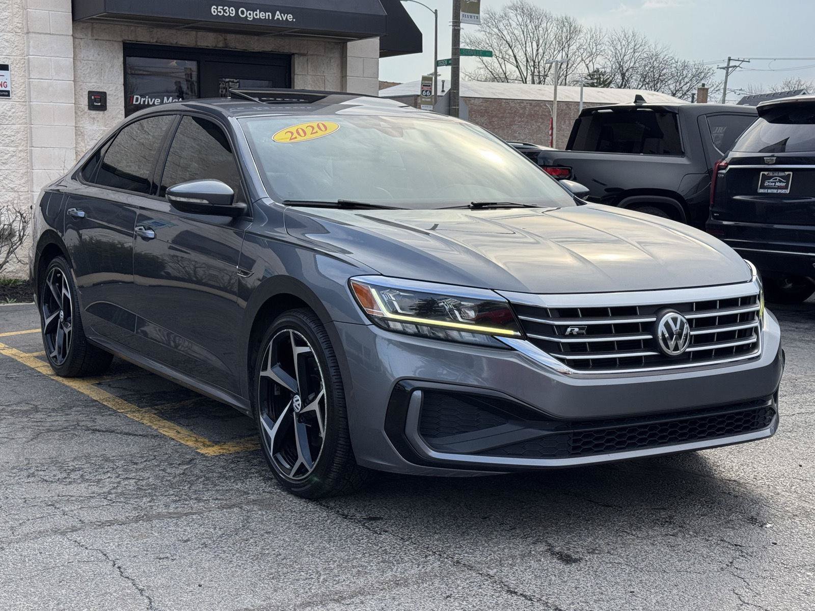 Used 2020 Volkswagen Passat 2.0T R-Line FWD image 16