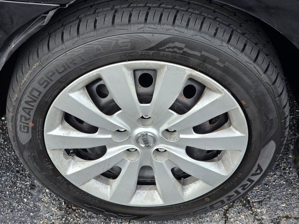 Used 2016 Nissan Sentra SV image 26
