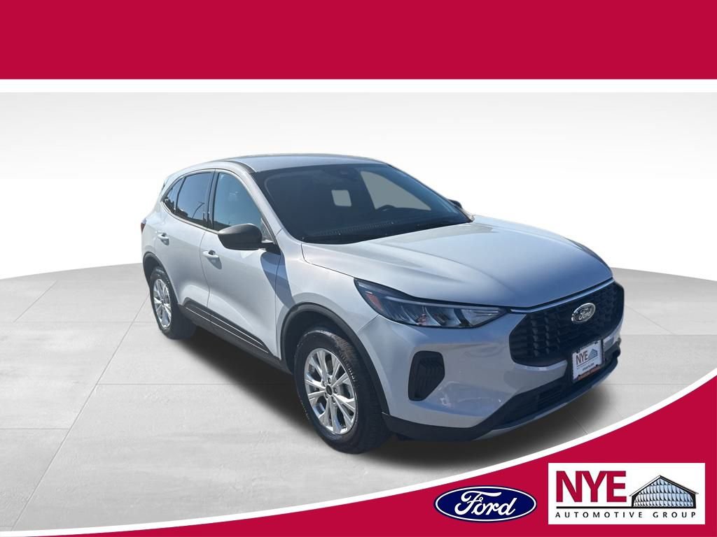 Used 2025 Ford Escape Active w/ Cold Weather Package