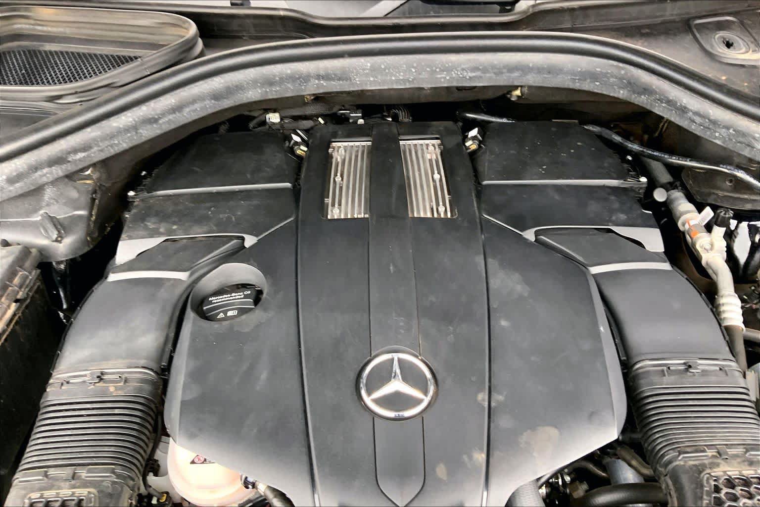 Used 2019 Mercedes-Benz GLE 400 4MATIC image 32
