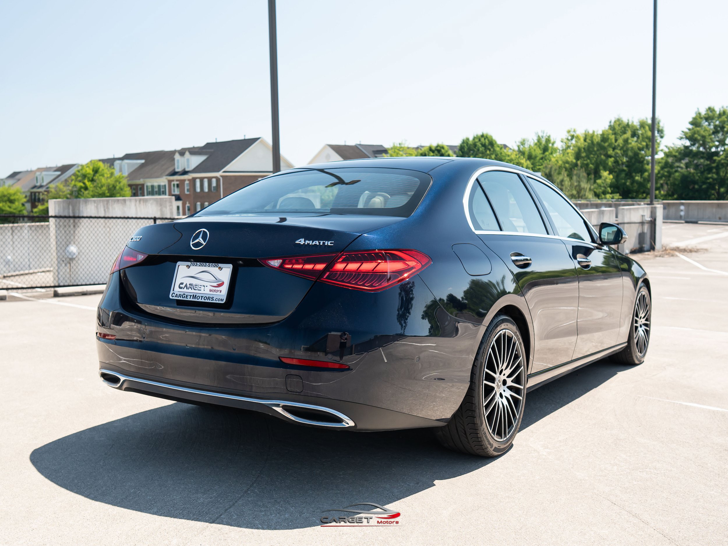 Used 2022 Mercedes-Benz C 300 4MATIC Sedan w/ Exclusive Trim Package image 7