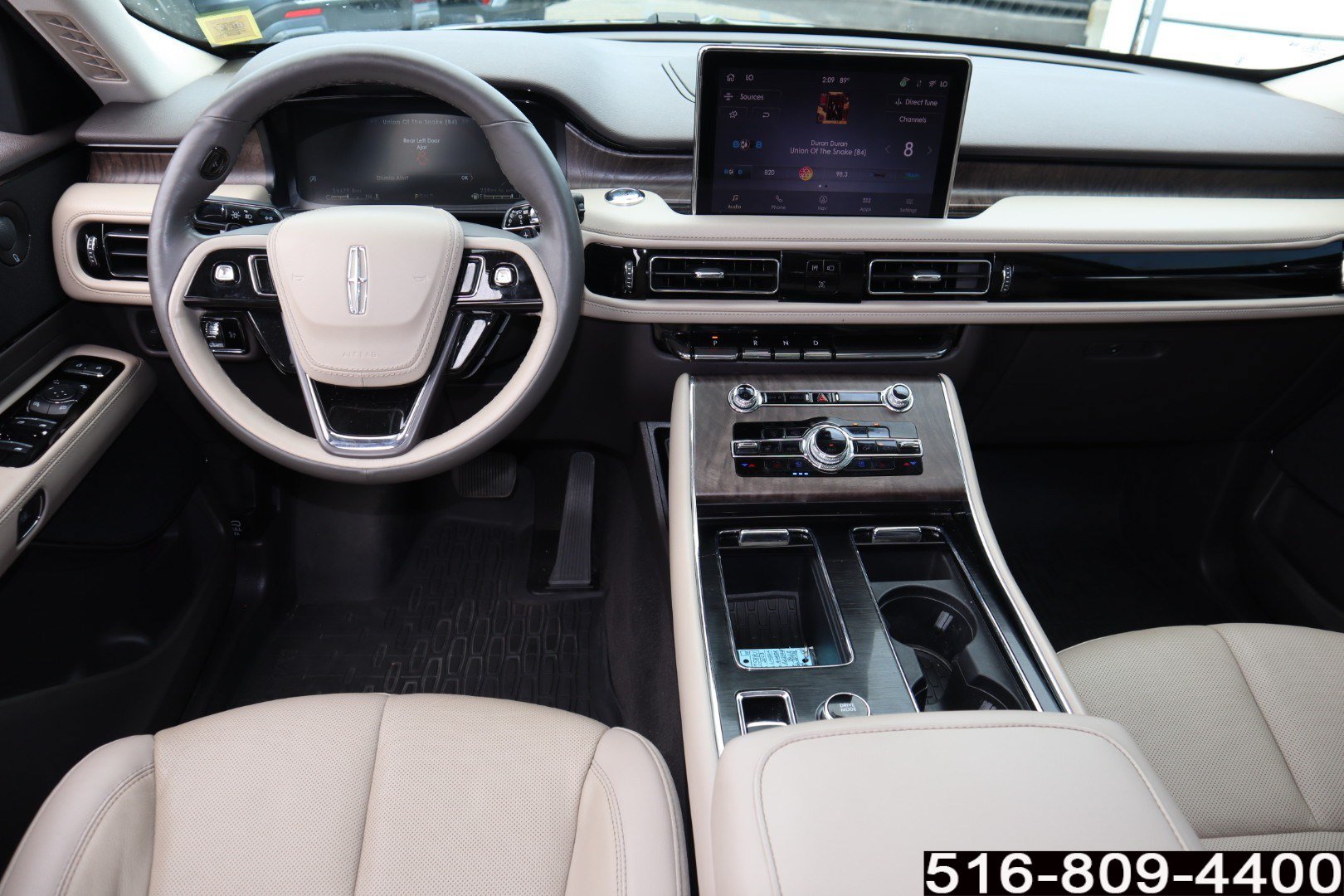 Used 2023 Lincoln Aviator Reserve w/ Elements Package Plus AWD/4WD image 14