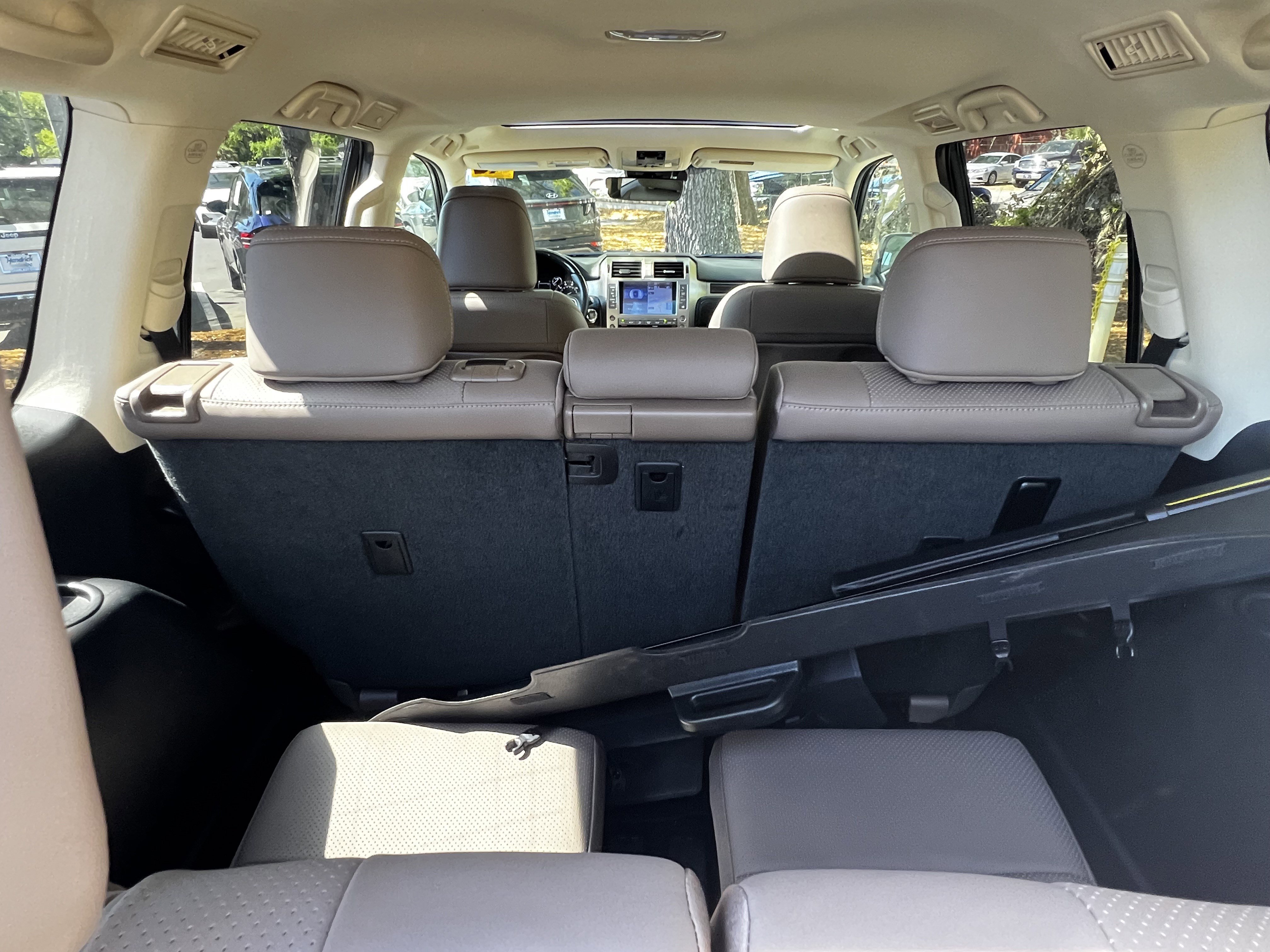 Used 2020 Lexus GX 460 Luxury w/ Accessory Package image 51