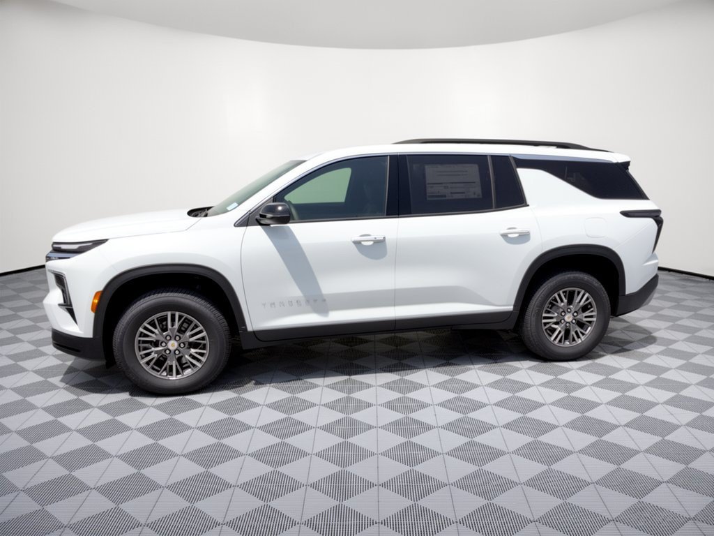 New 2027 Chevrolet Traverse LT FWD image 2