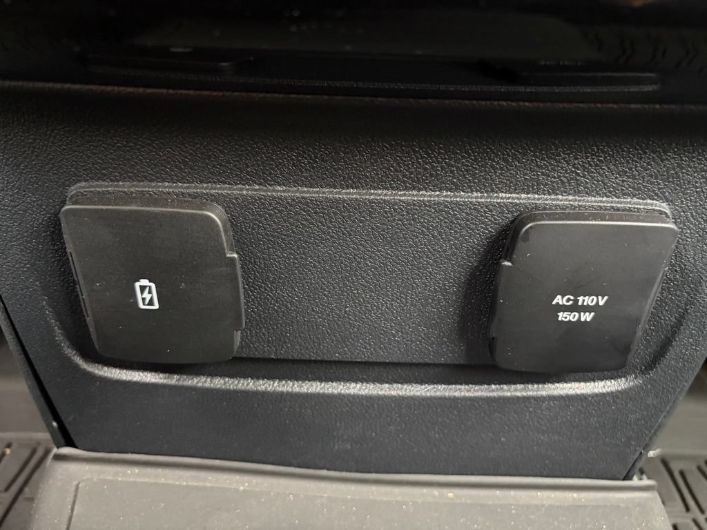 Used 2025 Lincoln Aviator Black Label w/ Jet Appearance Package AWD/4WD image 19