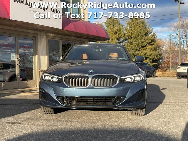 Used 2025 BMW 330i xDrive Sedan w/ Premium Package image 2