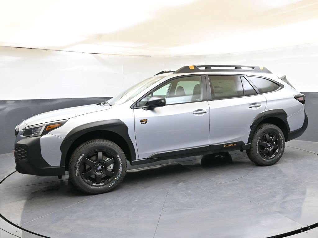 Used 2025 Subaru Outback Wilderness image 2