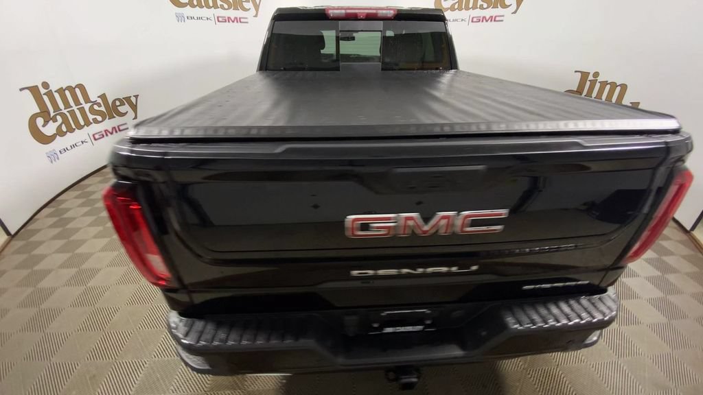 Used 2023 GMC Sierra 1500 Denali AWD/4WD image 7