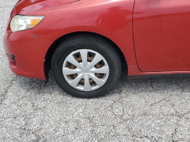 Used 2009 Toyota Corolla LE w/ All Weather Guard Pkg FWD image 9