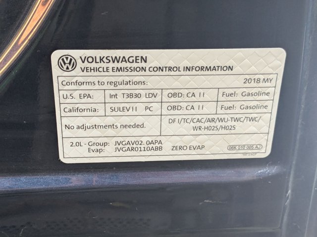 Used 2018 Volkswagen GTI SE FWD image 24