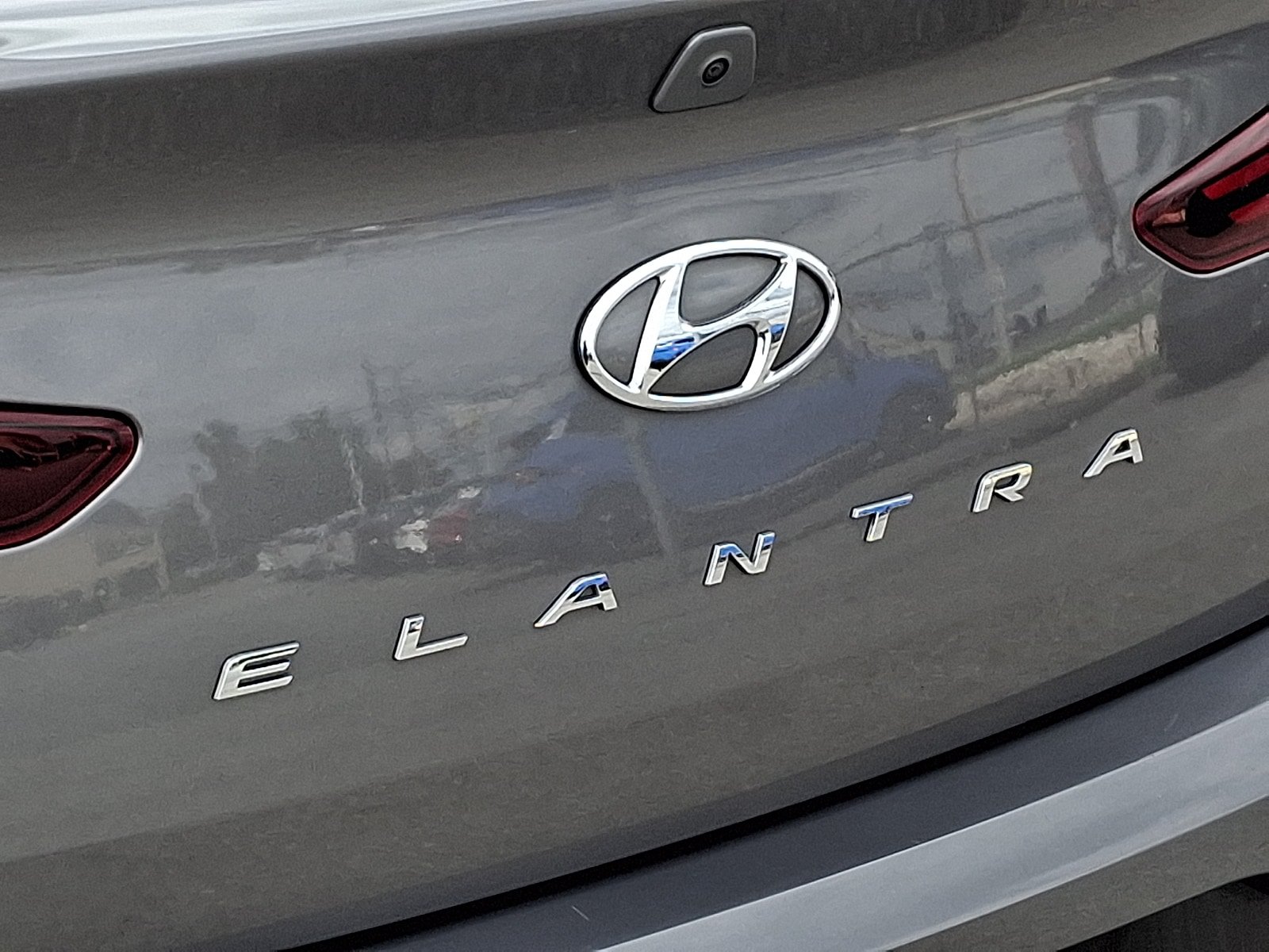 Used 2020 Hyundai Elantra SEL w/ Cargo Package (C1) FWD image 30