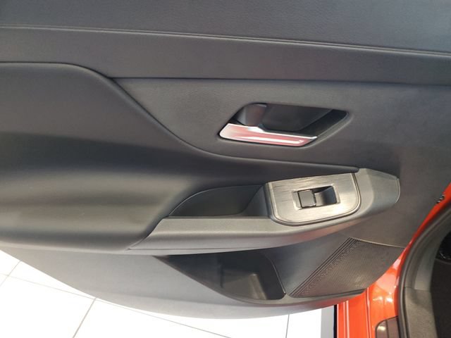 New 2026 Nissan Sentra SR w/ SR Premium Package FWD image 20