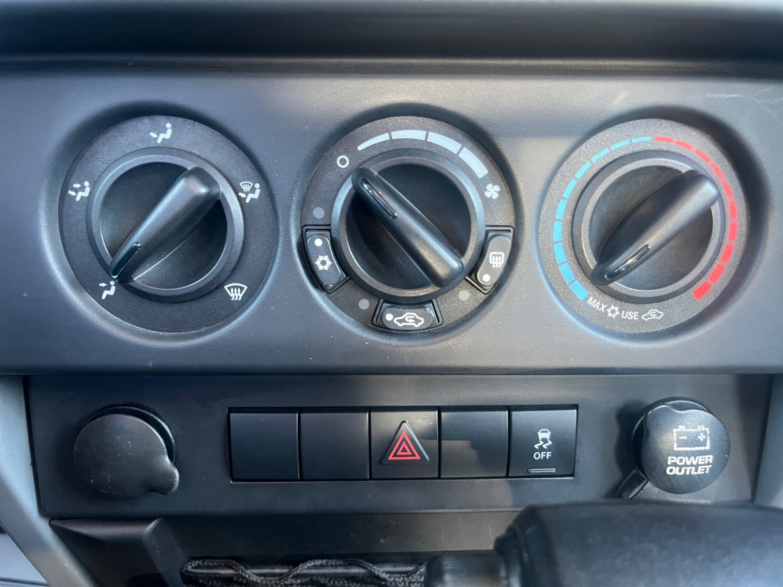 Used 2010 Jeep Wrangler Unlimited Sport image 20