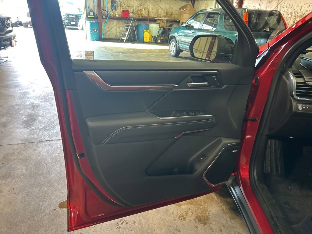 New 2026 GMC Acadia Elevation w/ Black Edition image 10