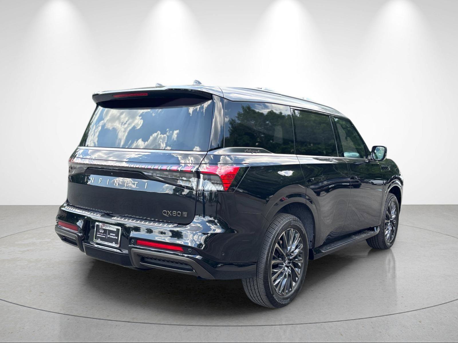 New 2027 INFINITI QX80 Autograph AWD/4WD image 5