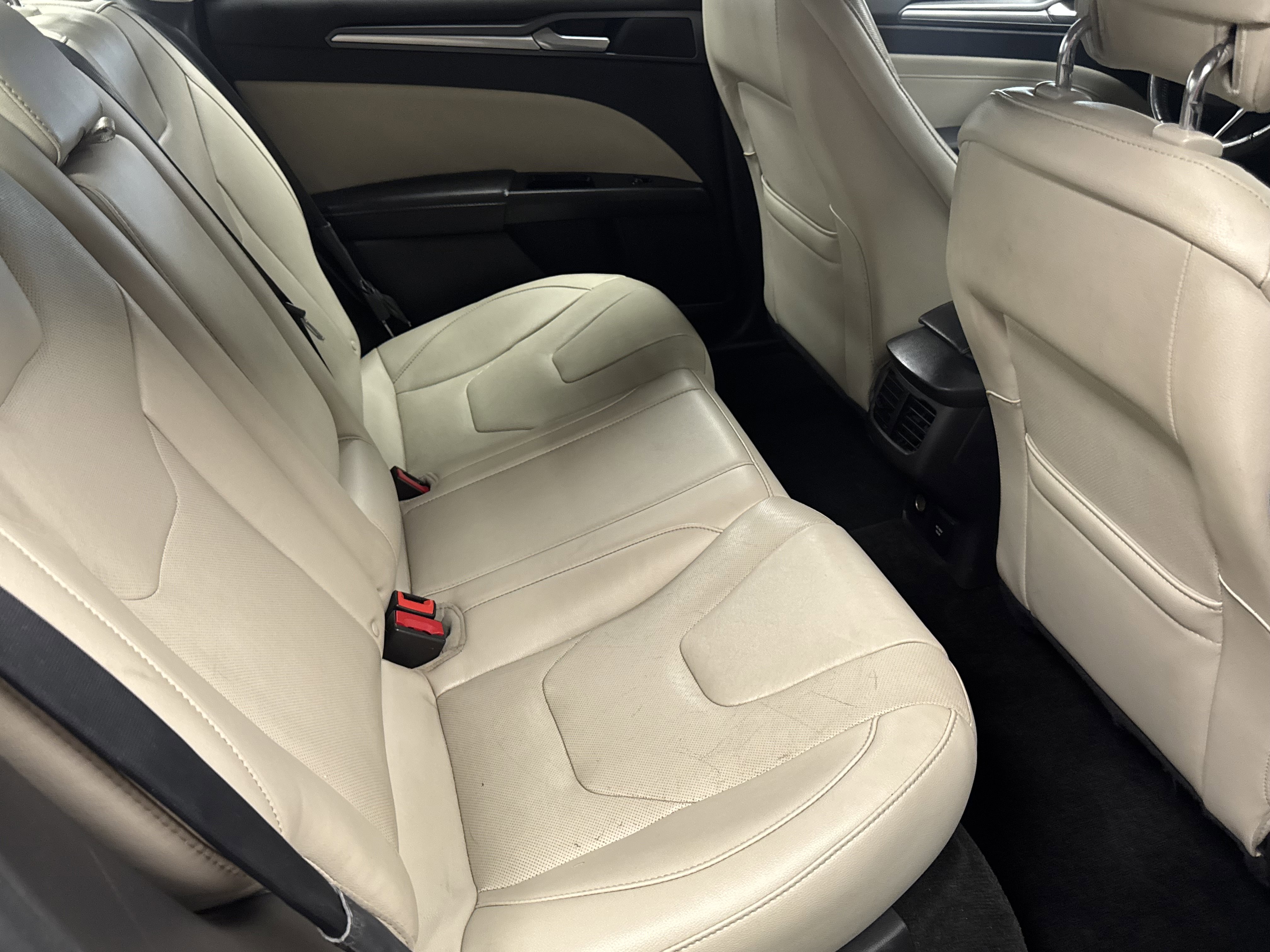 Used 2015 Ford Fusion Energi Titanium w/ Driver Assist Package image 13