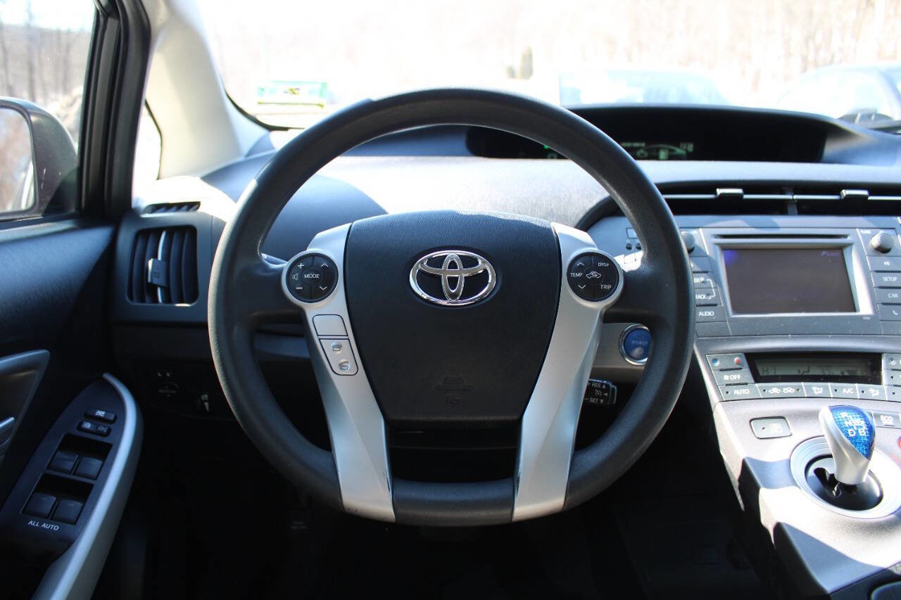 Used 2012 Toyota Prius Two image 32